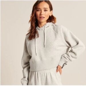 Abercrombie softAF Max 90s cropped popover hoodie
